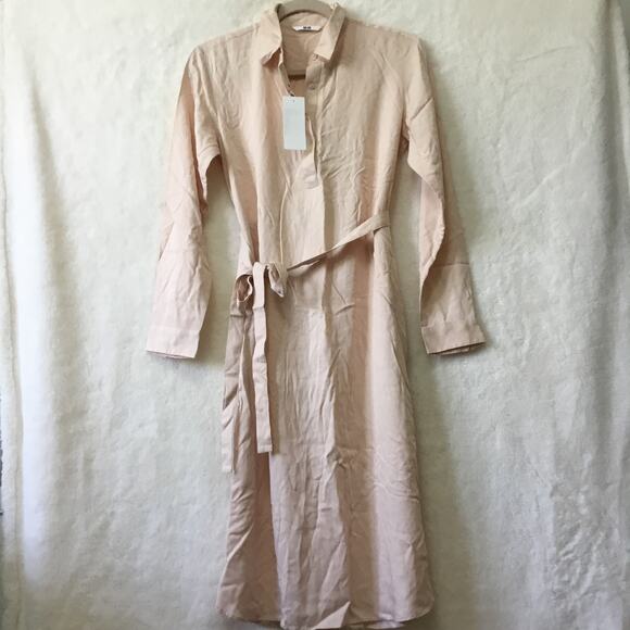 Uniqlo Dresses & Skirts - Uniqlo Pink Rayon Long-Sleeve Shirt Dress